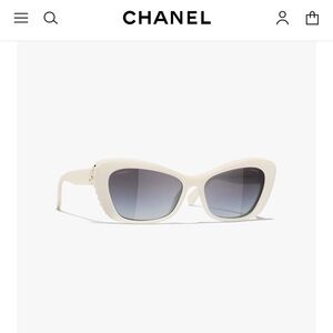 CHANEL white Sunglasses with pearls used once